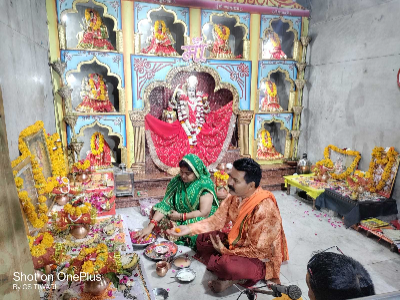 मां वैष्णो धाम आदर्श नो दुर्गा मंदिर चेत्र नवरात्रि महोत्सव पँचम दिवस माँ स्कंदमाता का विशेष पूजन